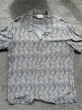 Resort Rayon Short-Sleeve Button-Down Shirt in Navy & White Print